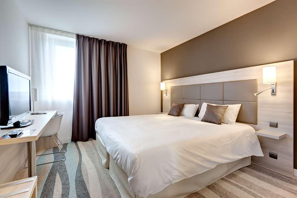 Brit Hotel Vendée Mer Les Achards  Rom bilde